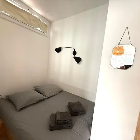 Appartement Proche De Liberation Avec Balcon Ensoleille Nice